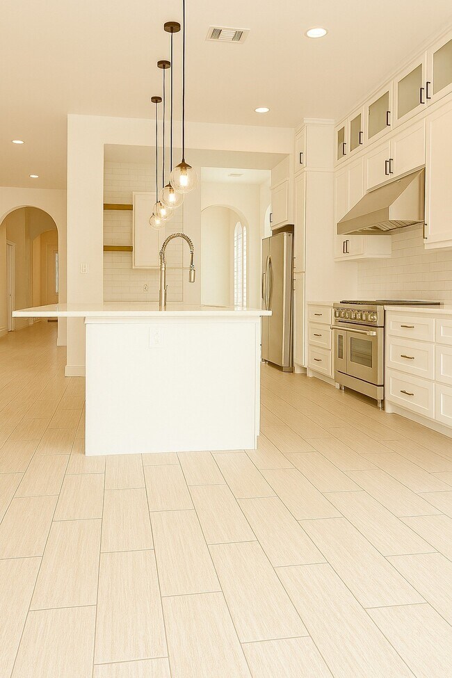 Photo - 27530 Kingsland Pl Ln