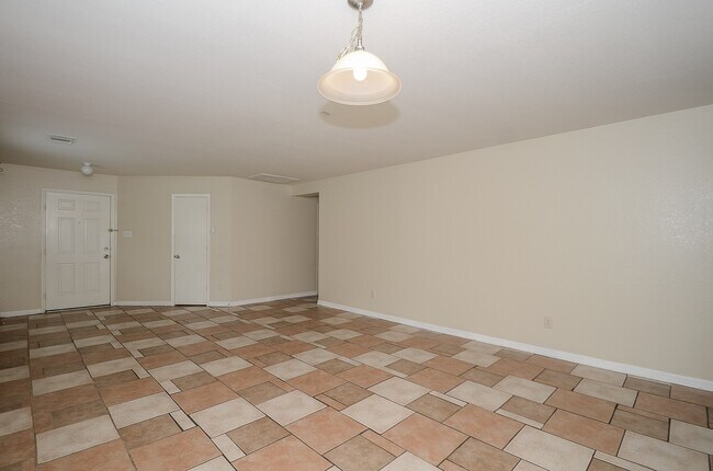 Photo - 11711 Wainscot Ct