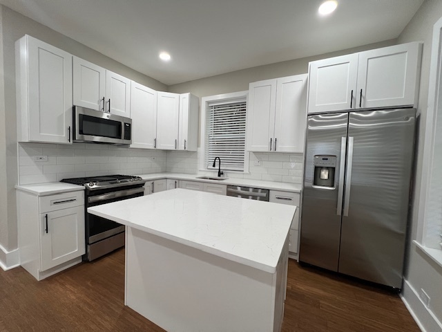 Photo - 2048 N California Ave Condominio Unidad ch2