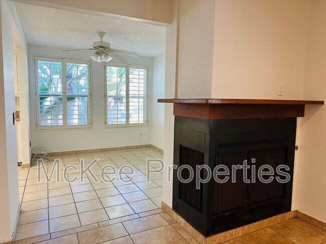 Photo - 1000 2nd St