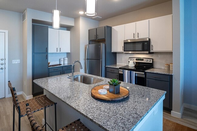 Photo - 18313 FM 1093 Unit 4305