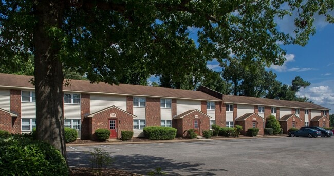 Chatham Square Apartments