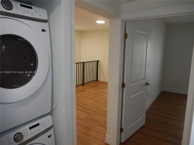 Photo - 16955 SW 100th Ave Unit 10