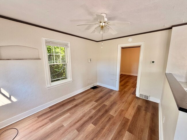 Photo - 1517 N Russet St