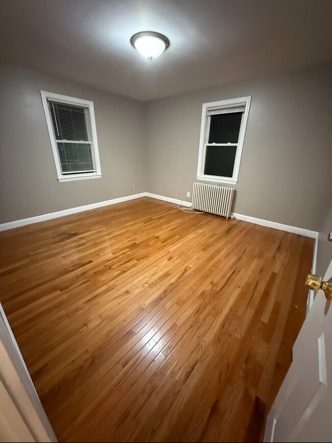 Photo - 24 Paragon Ln