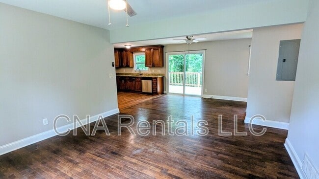 Photo - 631 Blackhawk Cir