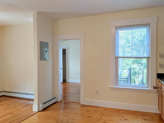Photo - 397 Washington St Unit 1