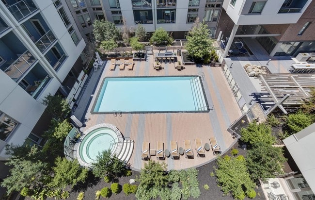 Photo - Channel Mission Bay