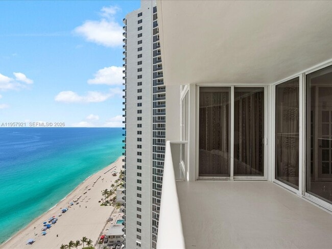 Photo - 19111 Collins Ave Unit 2503
