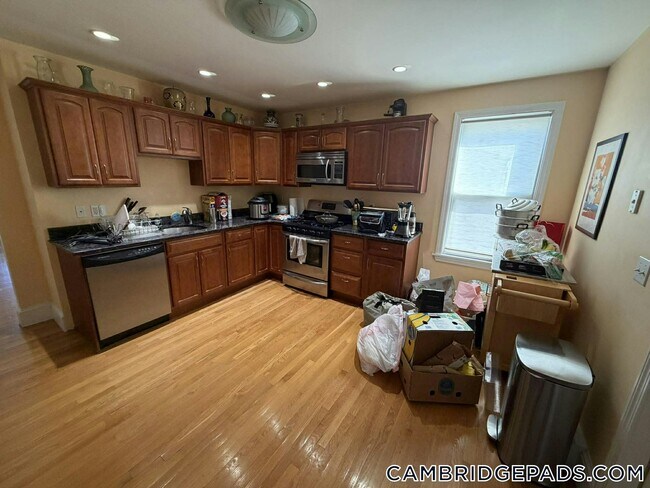 Photo - 24 Madison Ave Unit 3