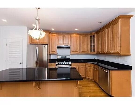 Photo - 103 Sewall Ave Unit 6