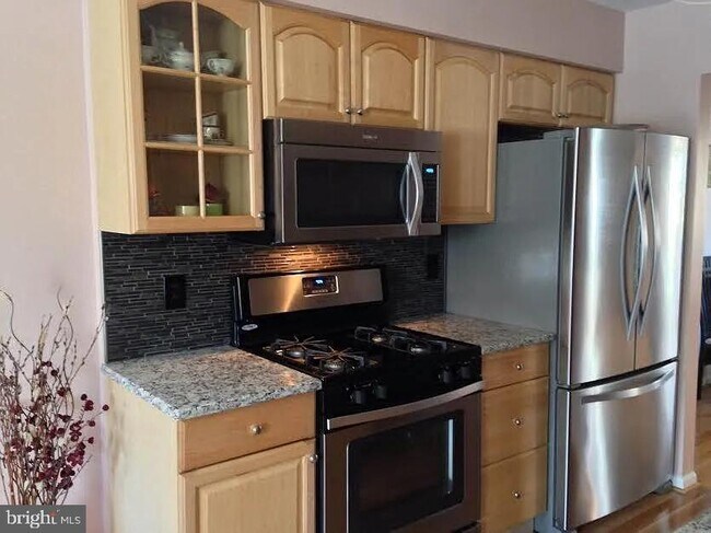 Photo - 11928 Shagbark Dr