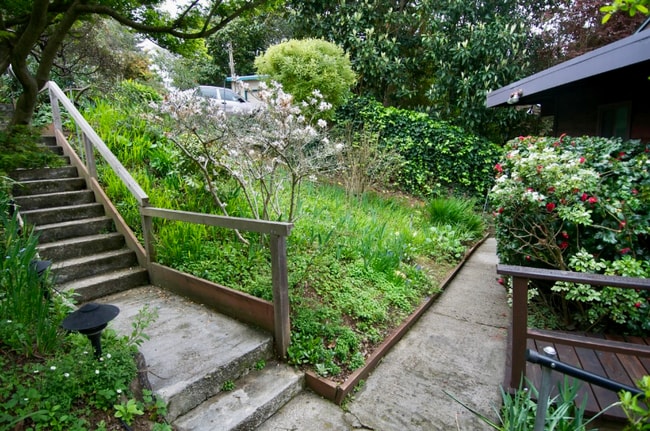 Photo - 966 Keeler Ave