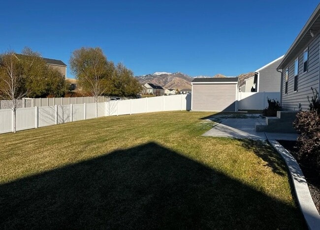 575 Canyon Rim Rd Unidad Basement