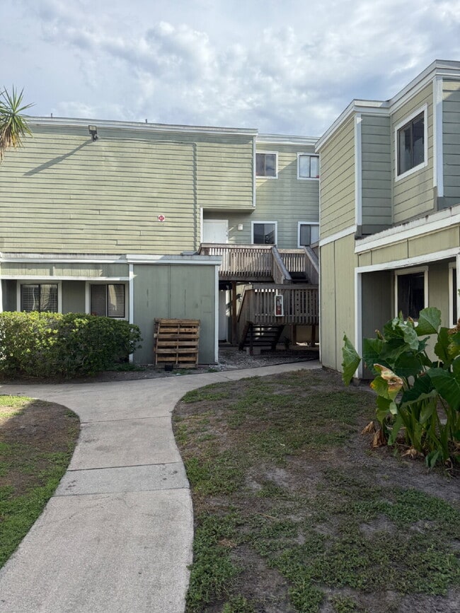 Building Photo - **Move in Special! Inquire now! **Recently... Rental