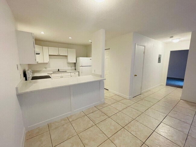 Photo - 4758 Sunny Palm Cir Unit a