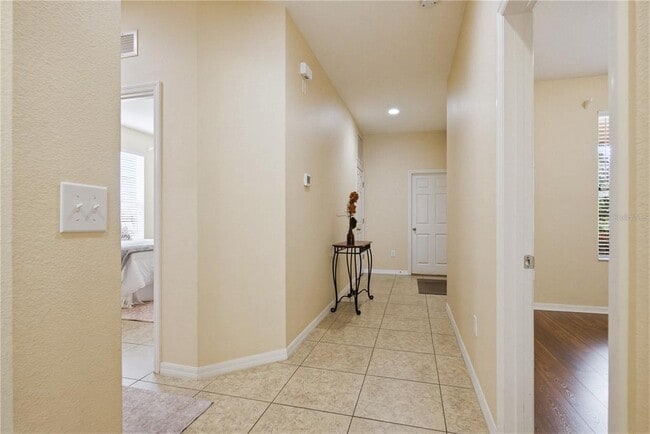 Photo - 2211 Barracuda Ct