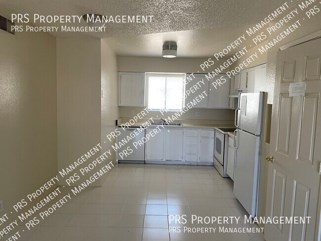 465 W Ivyglen St Unit 465 #124 W Ivyglen Street