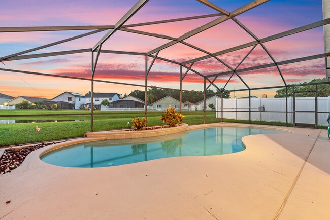 Building Photo - 2817 Moultrie Creek Dr Rental