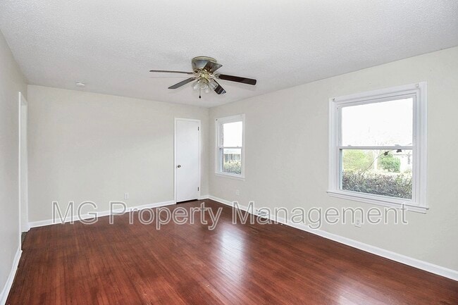 243 Eden Cir