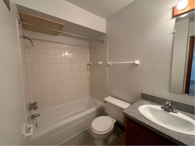 Photo - 2859 S 6th St Unit 1