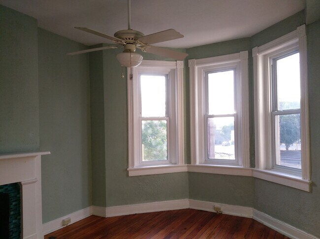 Photo - 5 S. 1st St. Unit RARE, BRIGHT, AND VERY SPECIAL 1 BR APT