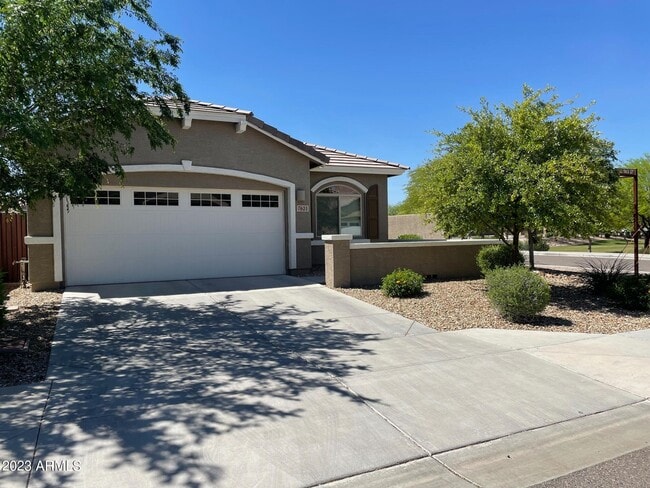 Building Photo - 7621 W Quail Track Dr Rental