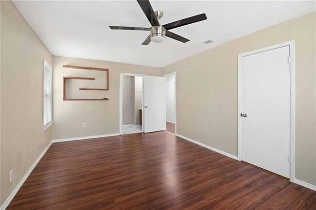 Photo - 157 S Ridge Dr