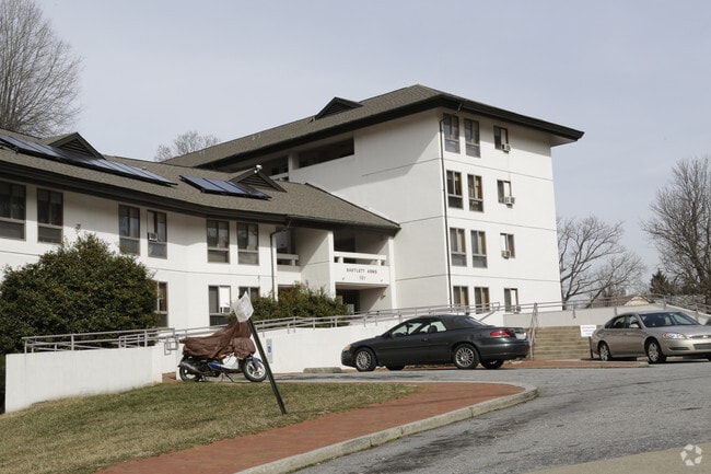 Photo - Bartlett Arms Apartments