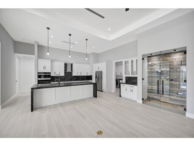 Photo - Available Now! Waterfront paradise.