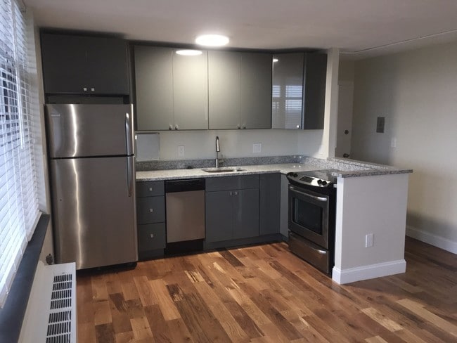 Photo - 125 Trapelo Rd Unit 12