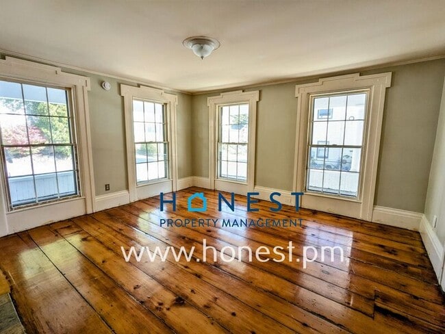 Photo - 34 Gage St
