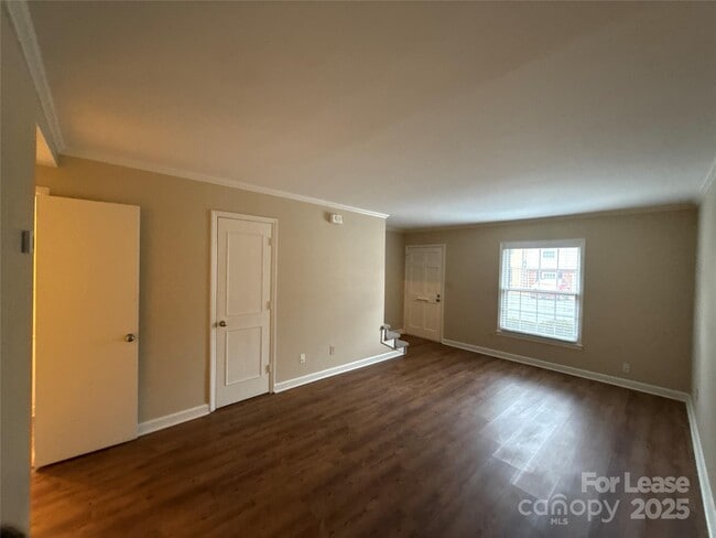 Photo - 3722 Park Rd