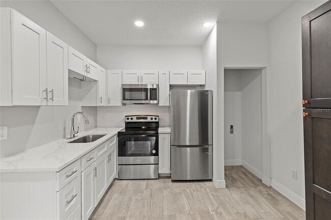 Photo - 2901 N 20th St
