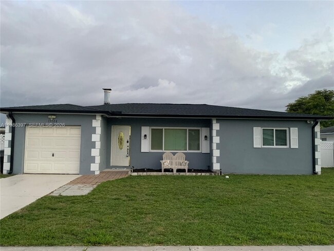 Building Photo - 11128 Median St