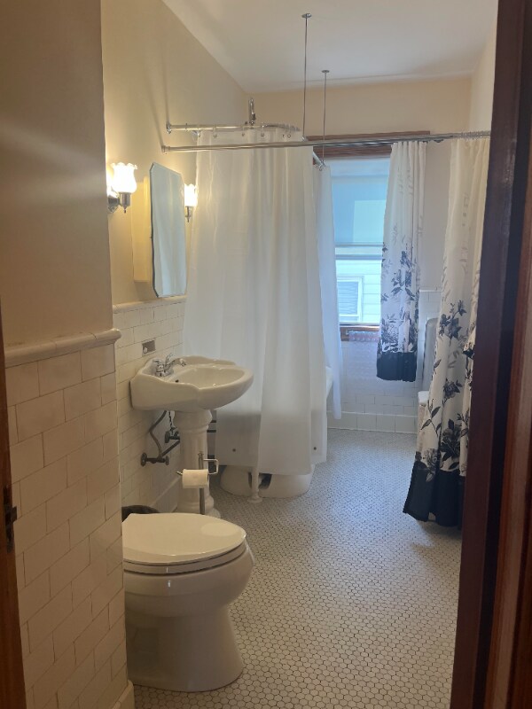 Photo - 25 Bridgeport St Unidad Apt 2