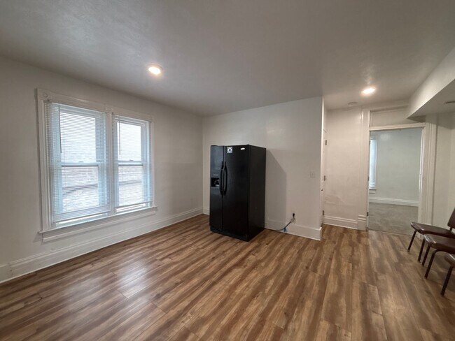 Photo - 2415 E St Unidad #4