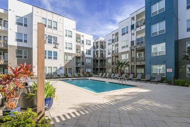 The Gallery at Mills Park apartments — community photo
