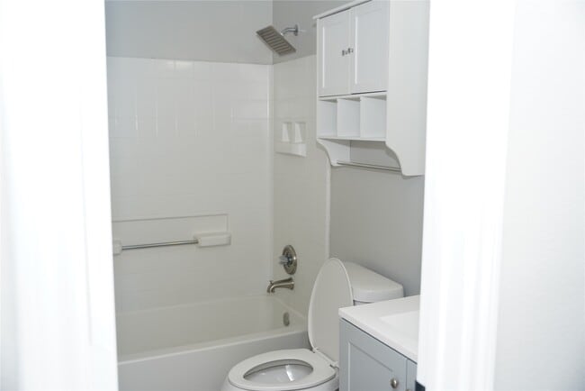 Photo - 4122 Tiffin St