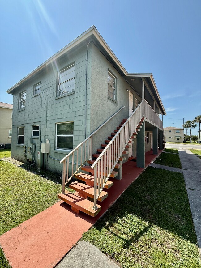 723 Michigan Ct