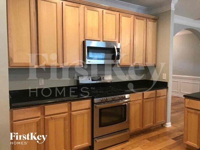 Photo - 1428 Paulonia Way