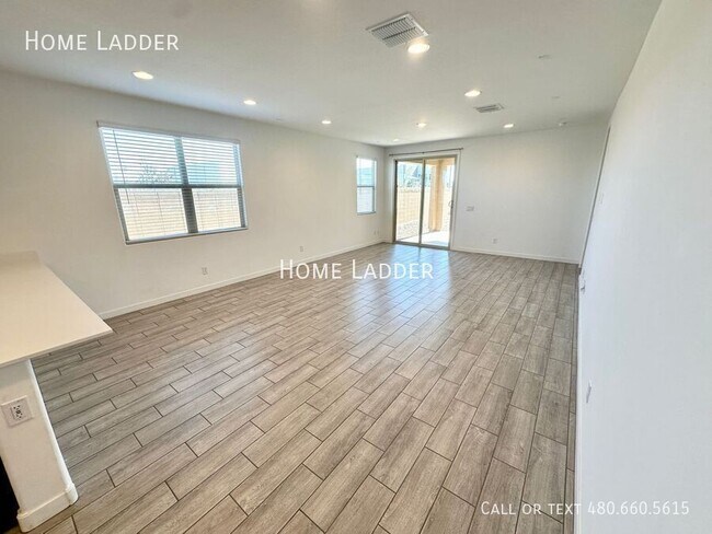 Photo - 23083 E Pegasus Pkwy