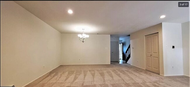 1605 Bromley Estate