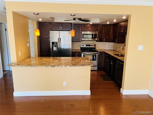 Building Photo - 13961 E Marina Dr Unit 314