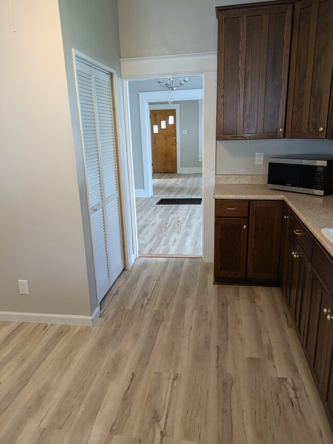 Photo - 1403 Beechwood Ave