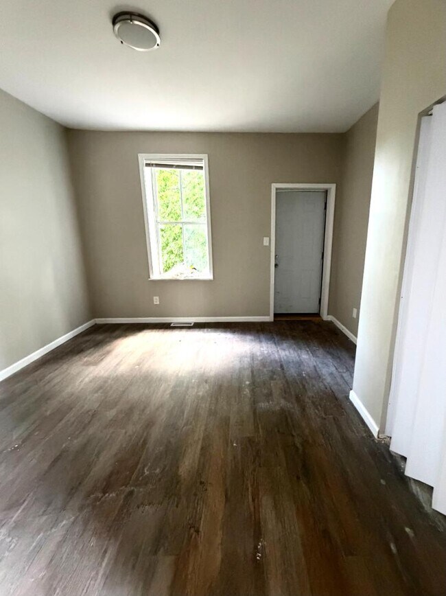 Photo - 6704-6706 Idaho Ave - 6706 Idaho Ave 2 Floor