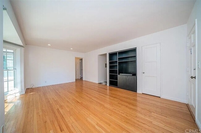 Photo - 102 Lime Ave