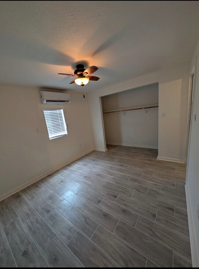 Photo - 2406 Kilgore Rd