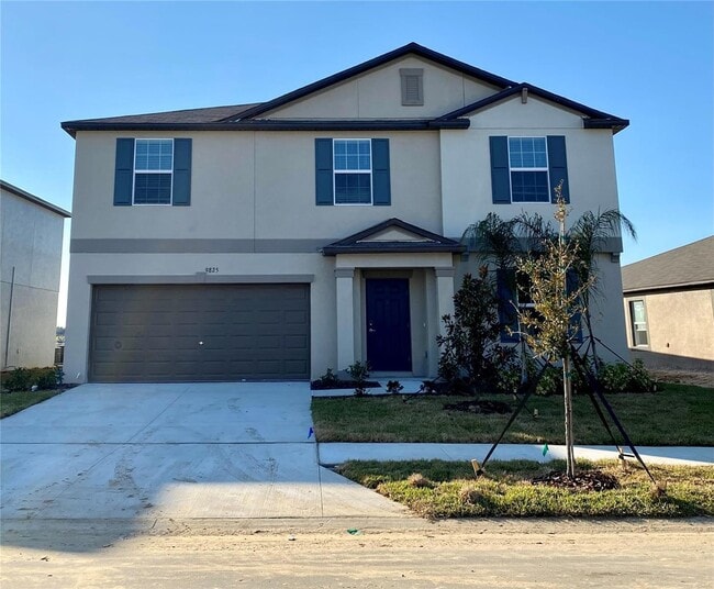 Building Photo - Stunning 5 Bed/2.5 Bath Home in Wesley Chapel with 2869 sq ft - Must See!