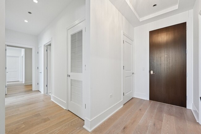 Photo - 363 E Wacker Dr Unit 2204